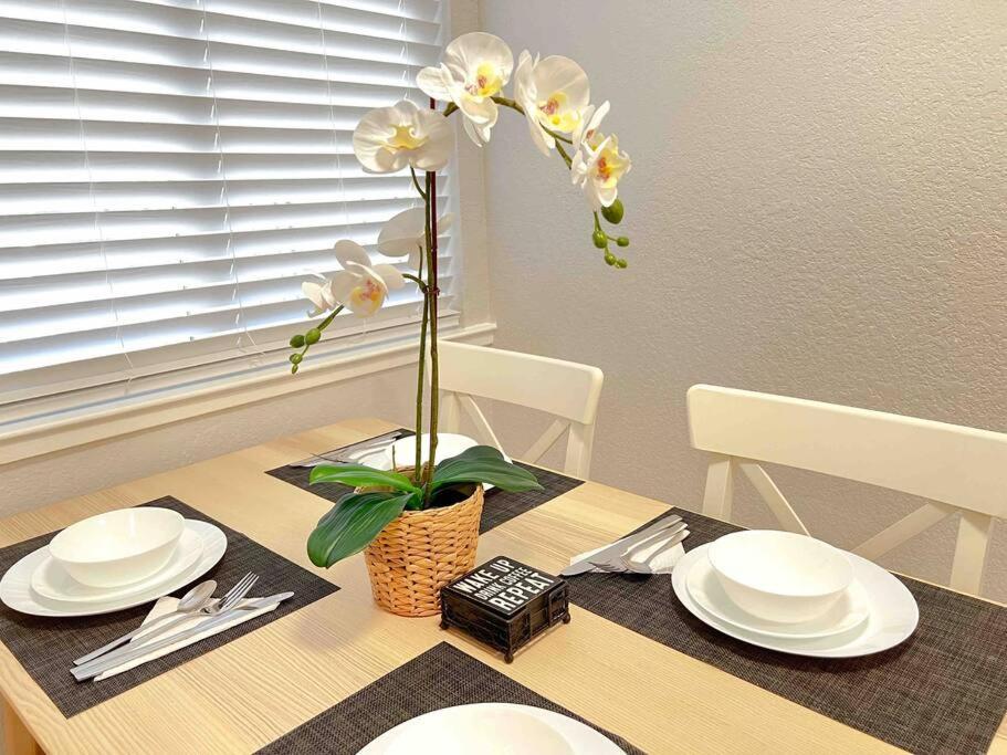 Luxury Condo In The Heart Of Midtown Sacramento Extérieur photo